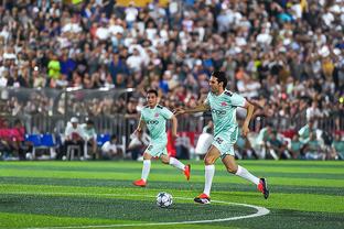 日媒：梅西展现精彩的传球和娴熟的触球，出色技术迷住日本球迷